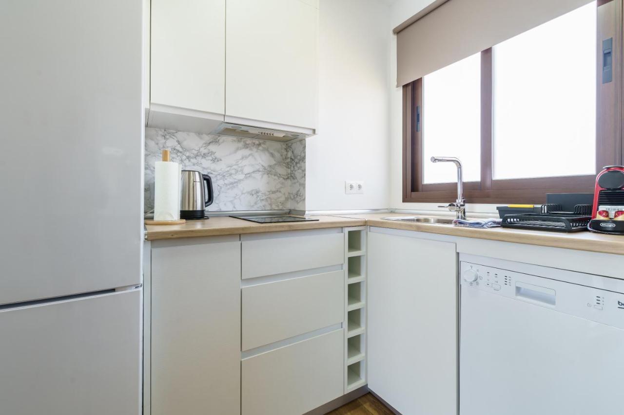 בנאלמדנה Amazing Views Beachfront Apartment With Swimming Pool מראה חיצוני תמונה